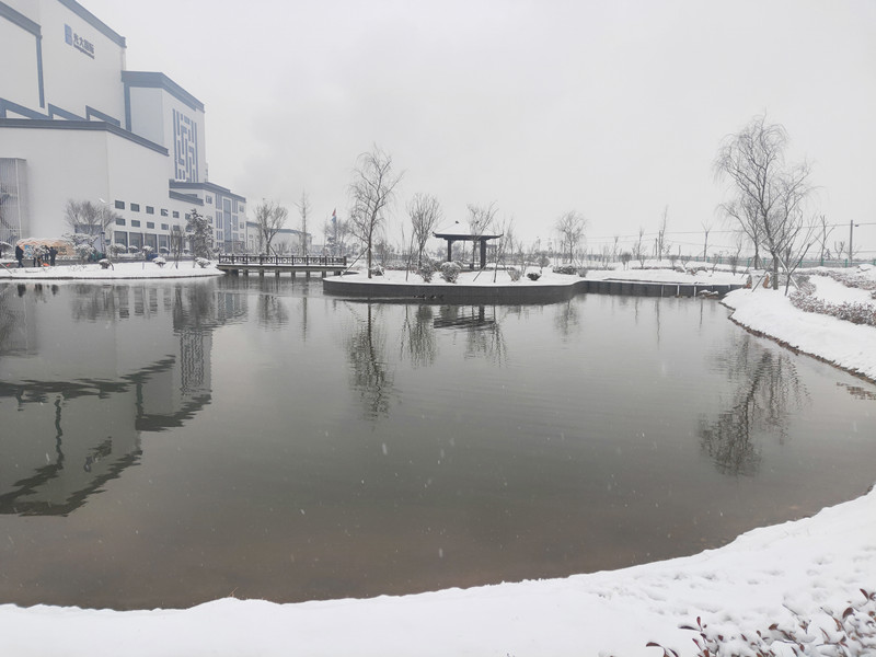 莱阳能源景观湖雪景.jpg